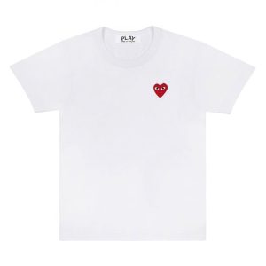 PLAY BASIC T-SHIRT RED EMBLEM (WHITE)